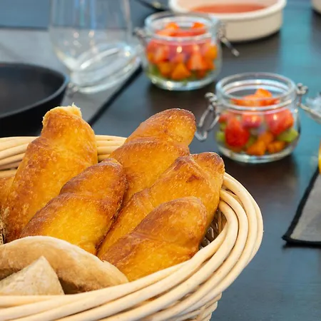 D'hotes De Charme, A Noste M&p 4* Poussignac