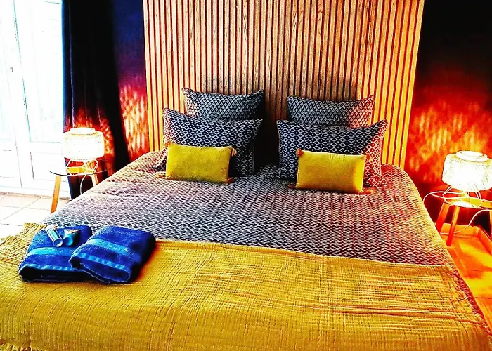 D'hotes De Charme, A Noste M&p 4* Poussignac